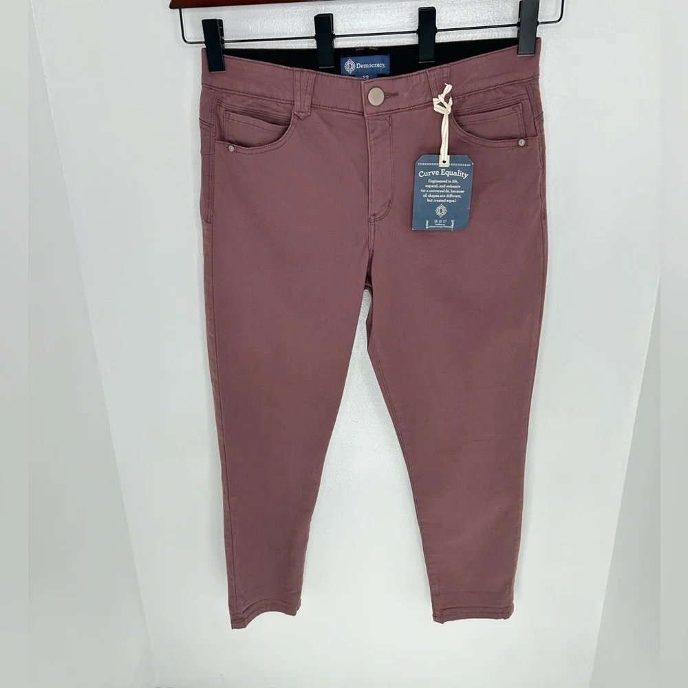 Democracy NWT Ab Solution Curve Equality Skinny Jeans Size 12 Mauve 33x26.5 - Picture 2 of 14